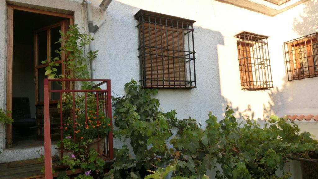 Al Sil Ram Apartment Alfacar Exterior photo